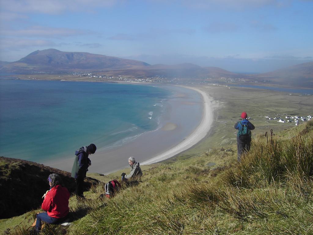 Katie'S Cottage Achill Sound 객실 사진